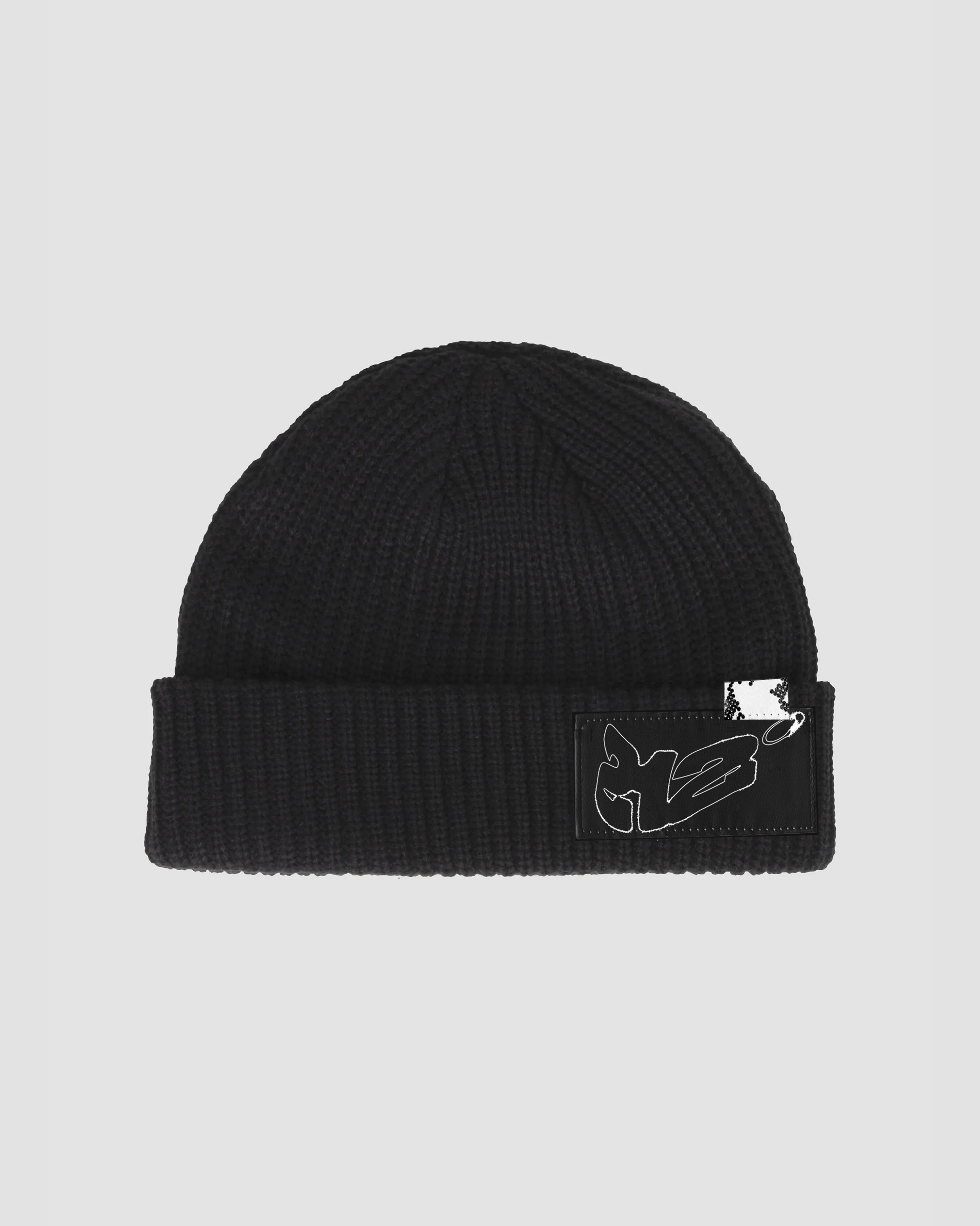 03.Beanie