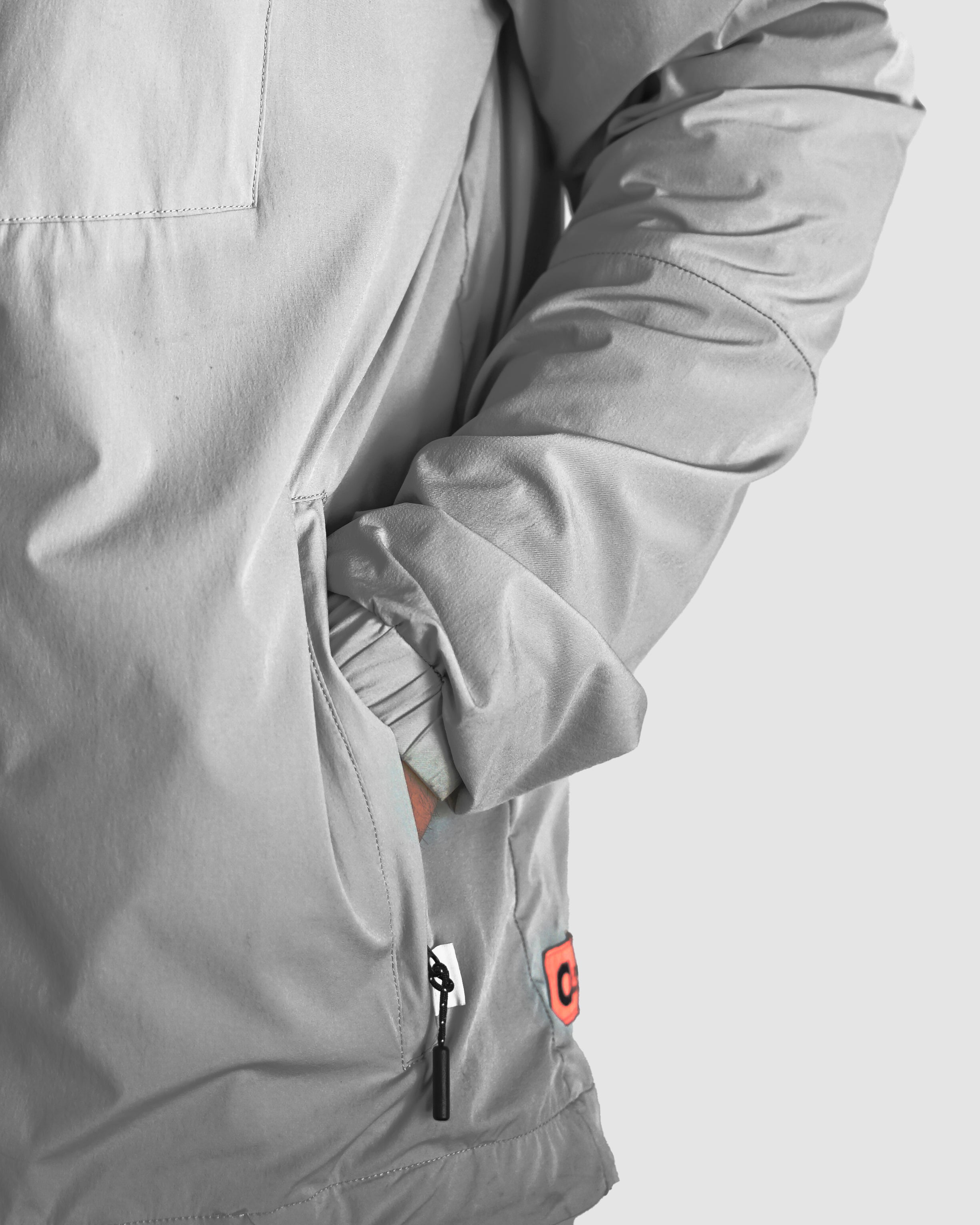 Ambia EXHIBITION Windbreaker